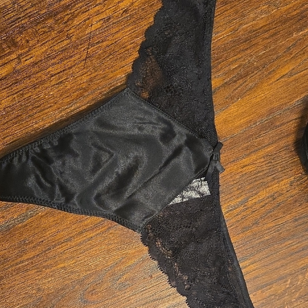 Fleur du Mal Black Lace Triangle Bralette with Satin Garter Panty Set - Picture 6 of 10